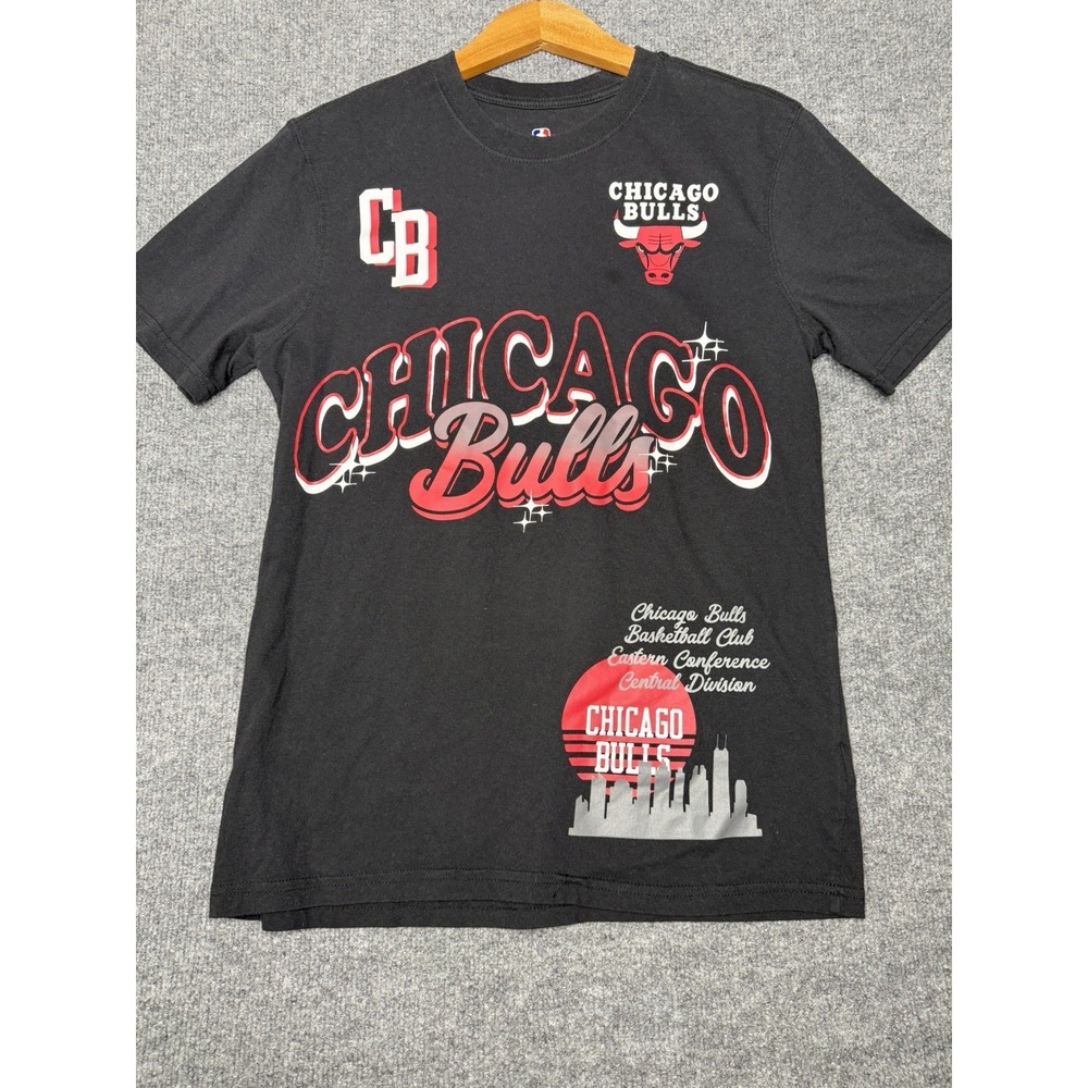 Chicago Bulls‎ Graphic T Shirt Size S Black NBA Logo